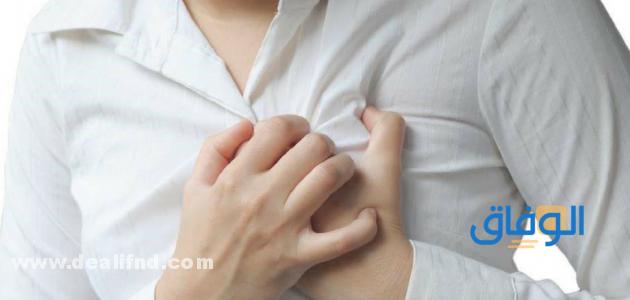 إصابات الصدر والم تحت الثدي الايسر