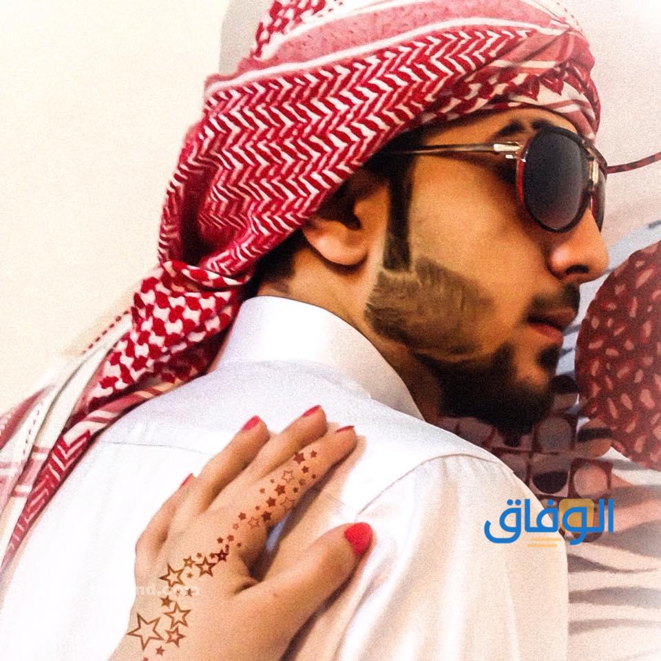شباب سعوديين خقق بالشماغ